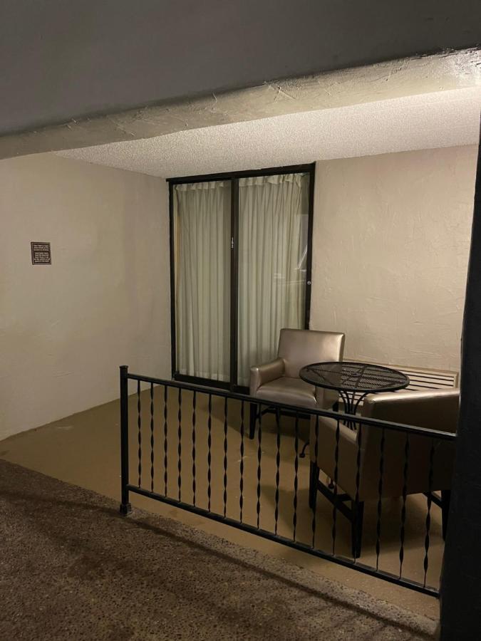 Best Western Plus La Porte Hotel & Conference Center Buitenkant foto